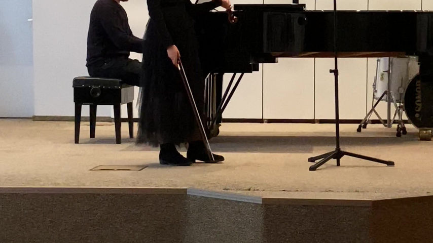 Kornelia Kloczkowska (skrzypce) - Wieniawski  Legenda